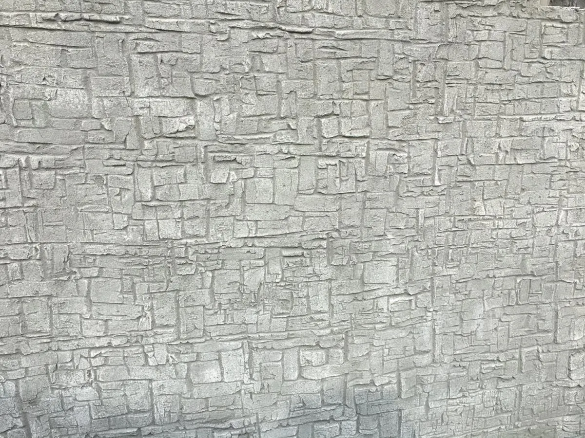 天然石の力強い質感を再現した仕上げです。<br>さすが職人です！