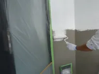 塗装前の重要な作業「養生」